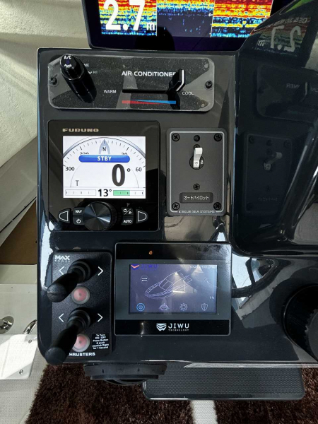 ヤンマー EX28C ヤンマーの人気モデルがフル装備で登場です
